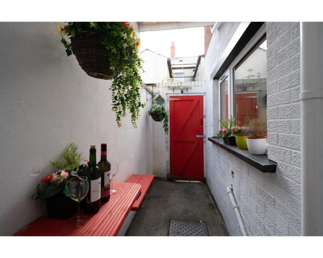 Central Belfast Apartments Ravenhill Екстериор снимка