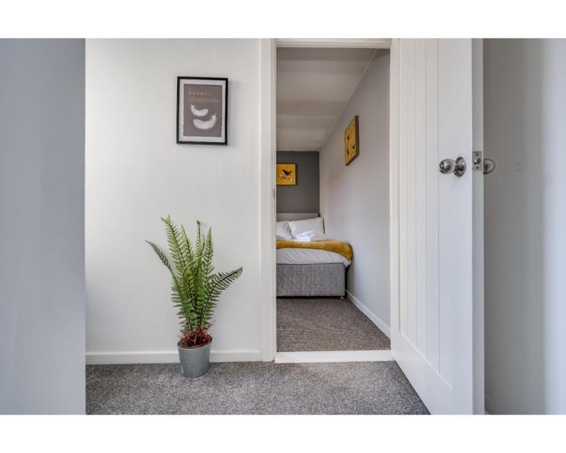 Central Belfast Apartments Ravenhill Екстериор снимка