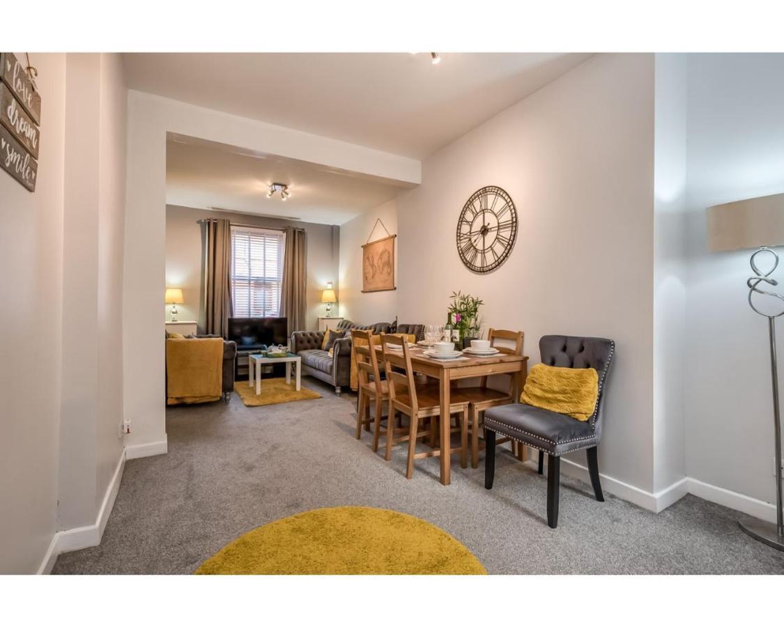 Central Belfast Apartments Ravenhill Екстериор снимка